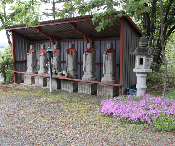 信善光寺の六地蔵